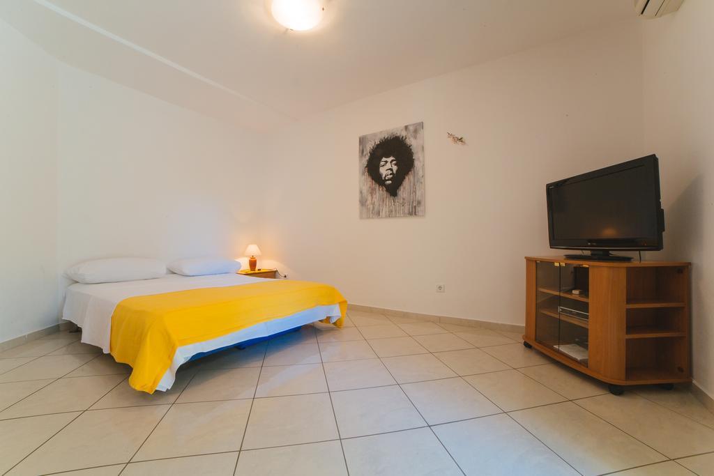 Apartments Dada Omis Phòng bức ảnh
